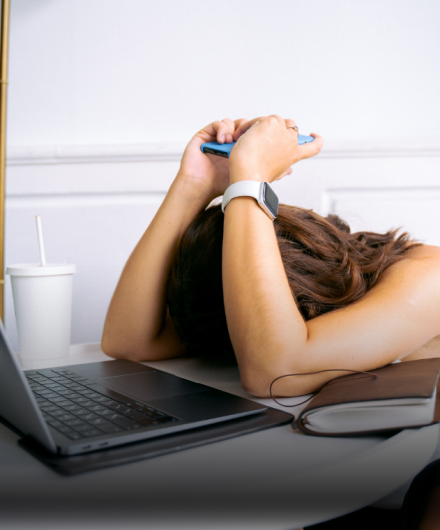 Vive se culpando por não cumprir promessas feitas a si mesmo(a). Vive se culpando por não cumprir promessas feitas a si mesmo(a).