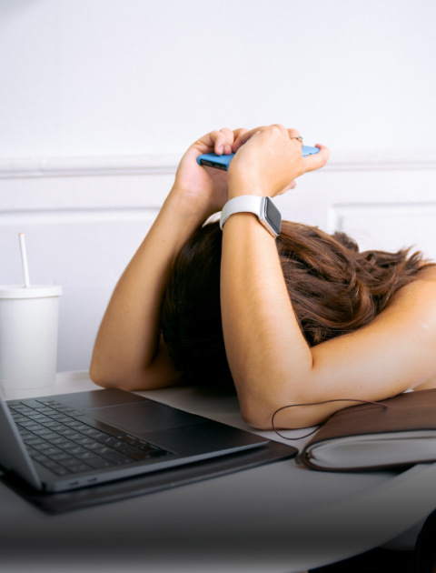 Vive se culpando por não cumprir promessas feitas a si mesmo(a). Vive se culpando por não cumprir promessas feitas a si mesmo(a).